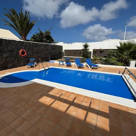 Villa Adel 56, Private Heated Pool, Parking Playa Blanca  Exterior photo