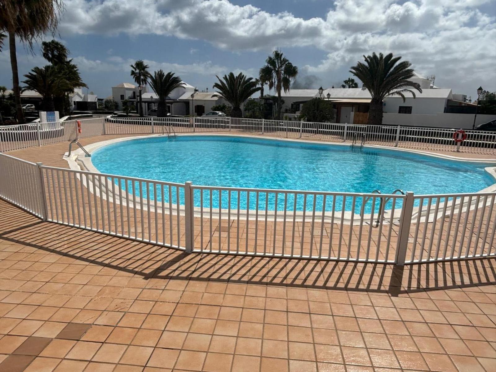 Villa Adel 56, Private Heated Pool, Parking